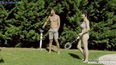Antonia Sainz - Antonia Sainz & Damaris X get kinky in a steamy outdoor anal scene - sexu.com