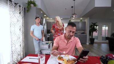 Brittany Andrews - Peter - Johnny The Kid, Peter Fitzwell And Brittany Andrews In Stepson Brazenly Fucks Mother In Anal Behind His Fathers Back - hotmovs.com